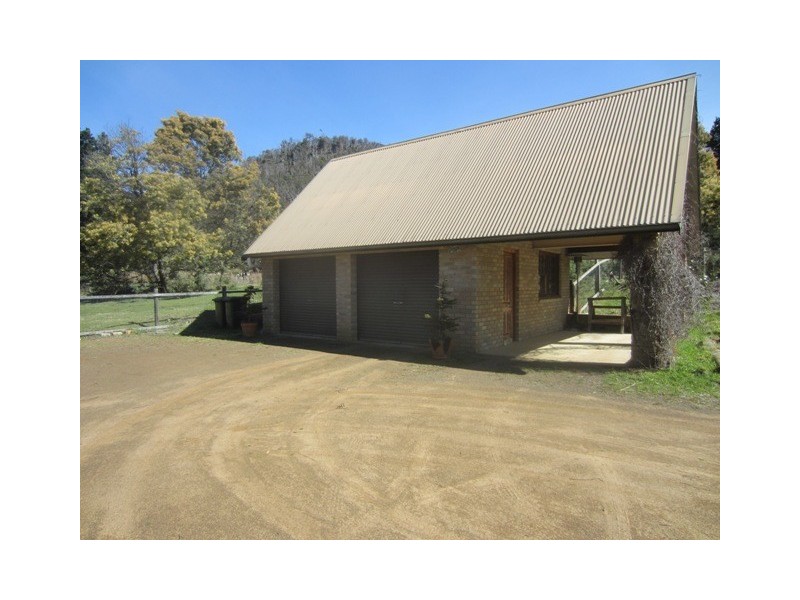 Molesworth TAS 7140