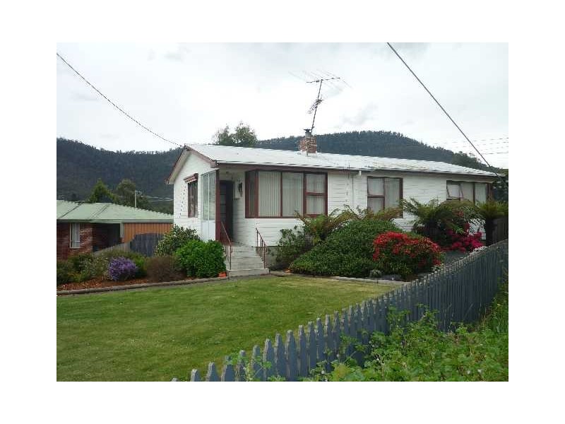 New Norfolk TAS 7140