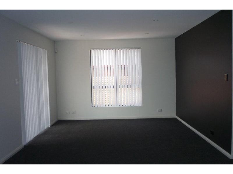 New Norfolk TAS 7140