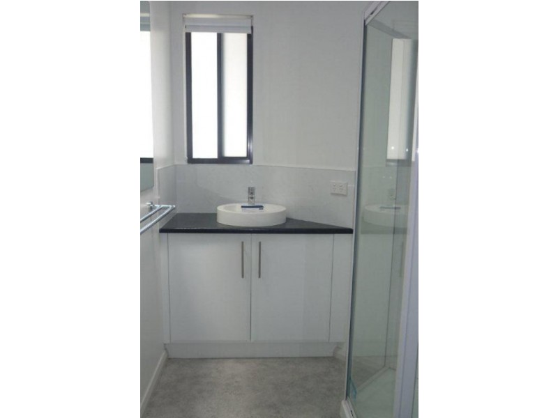 New Norfolk TAS 7140