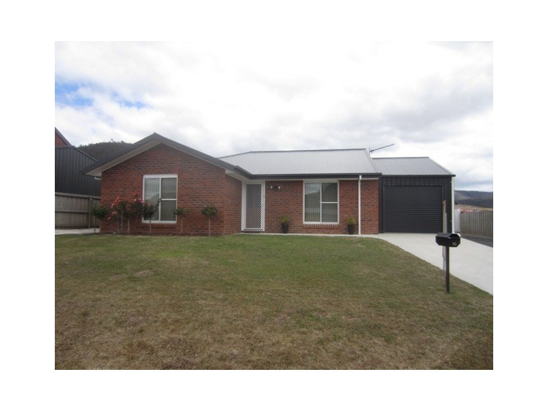 10 Sadri Court, New Norfolk TAS 7140