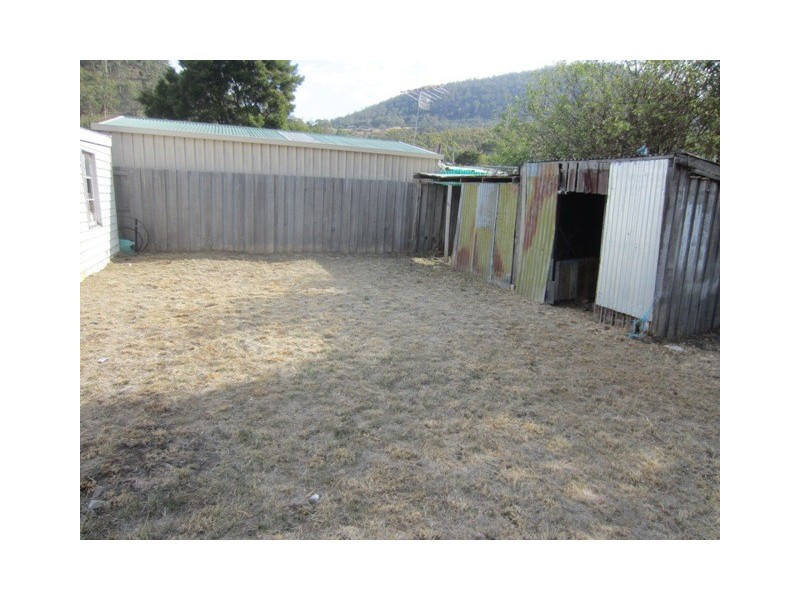 New Norfolk TAS 7140