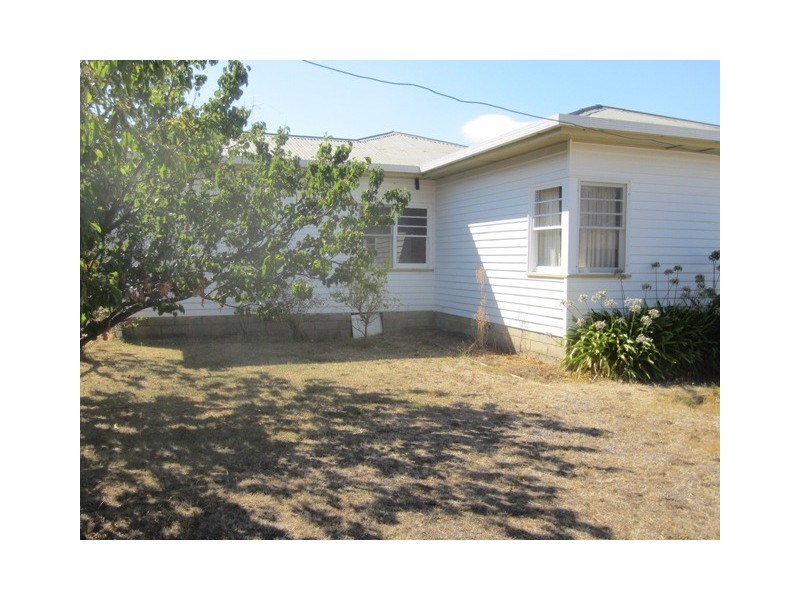 New Norfolk TAS 7140