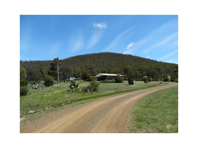 Molesworth TAS 7140