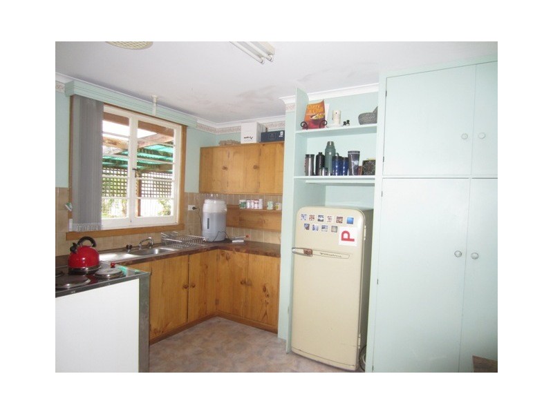 New Norfolk TAS 7140