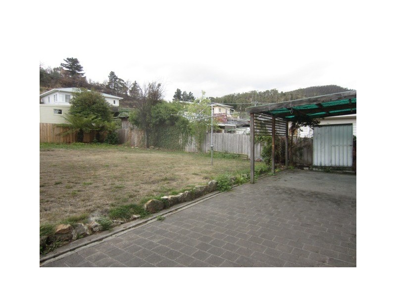 New Norfolk TAS 7140