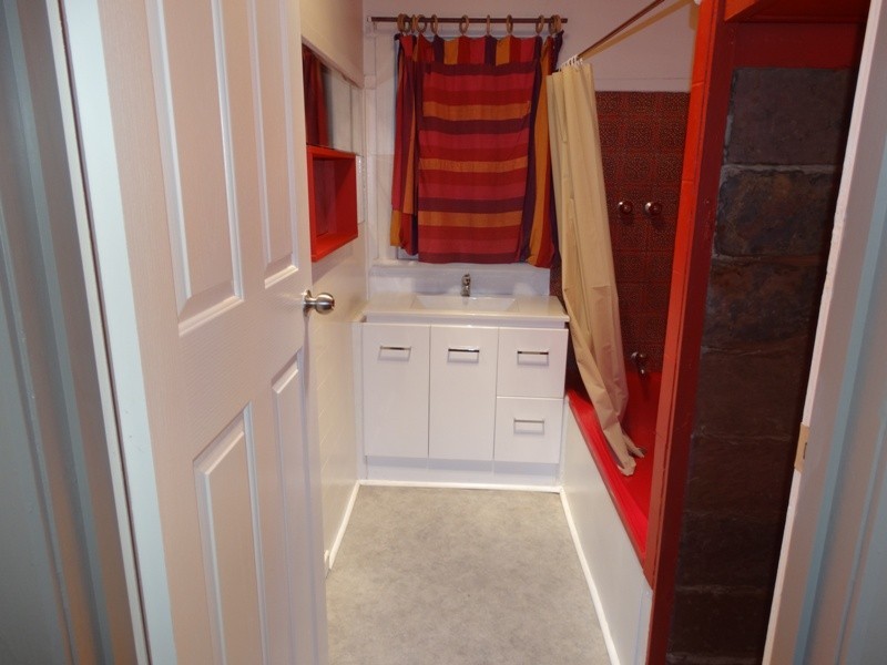 New Norfolk TAS 7140