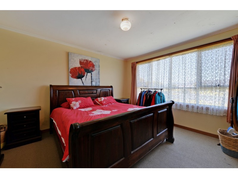 1 Giddy Avenue, New Norfolk TAS 7140