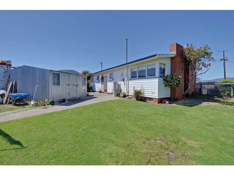 1 Giddy Avenue, New Norfolk TAS 7140