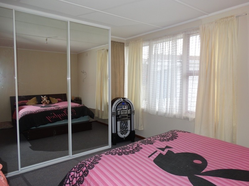 New Norfolk TAS 7140