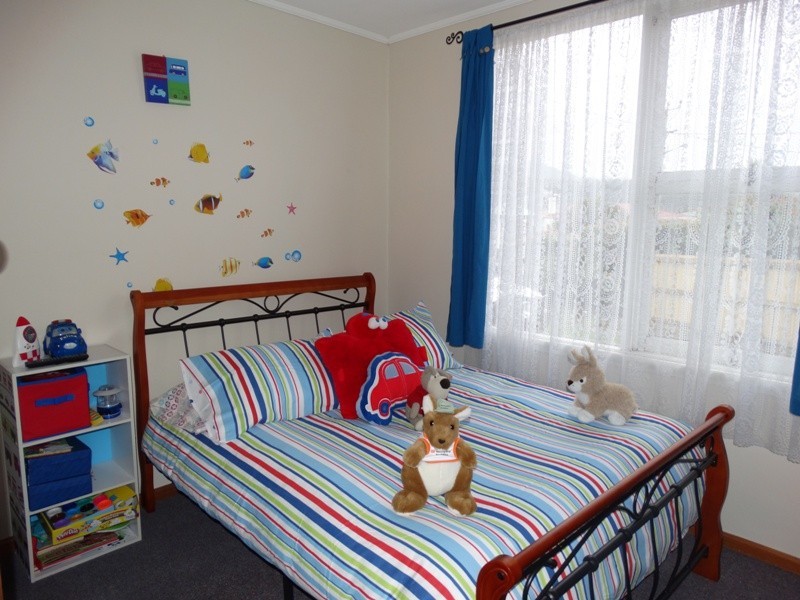 New Norfolk TAS 7140