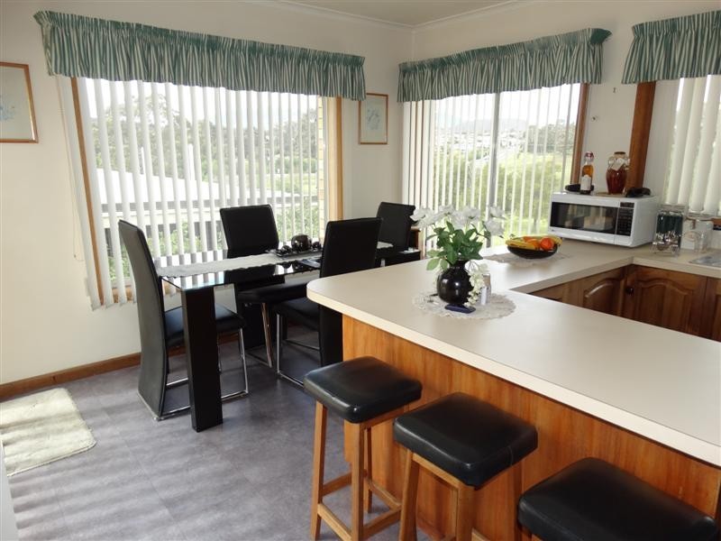 45 Pioneer Avenue, New Norfolk TAS 7140