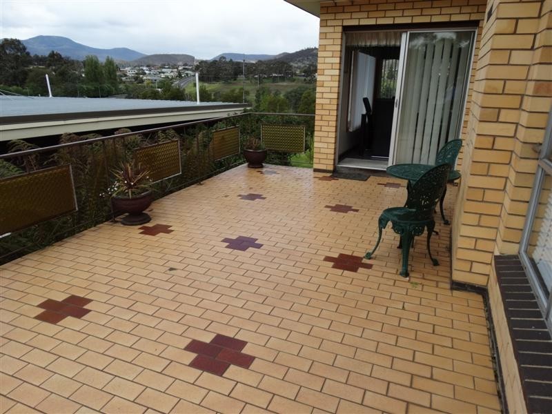 45 Pioneer Avenue, New Norfolk TAS 7140