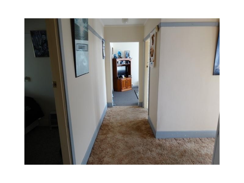 16 Seventh Avenue, New Norfolk TAS 7140