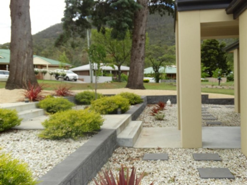 83 Derwent Terrace, New Norfolk TAS 7140