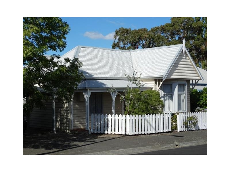 20 Charles Street, New Norfolk TAS 7140