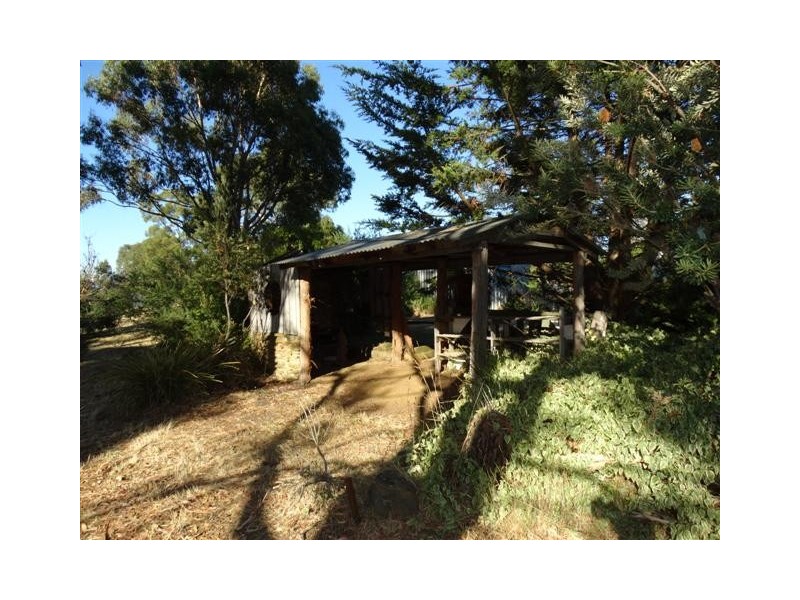 49 Richardsons Road, Black Hills TAS 7140