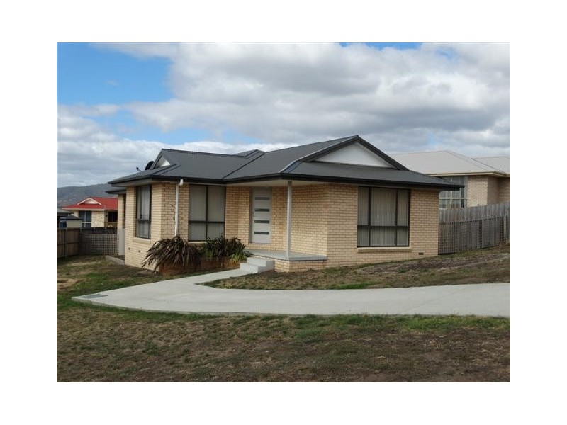6 Leila Street, New Norfolk TAS 7140