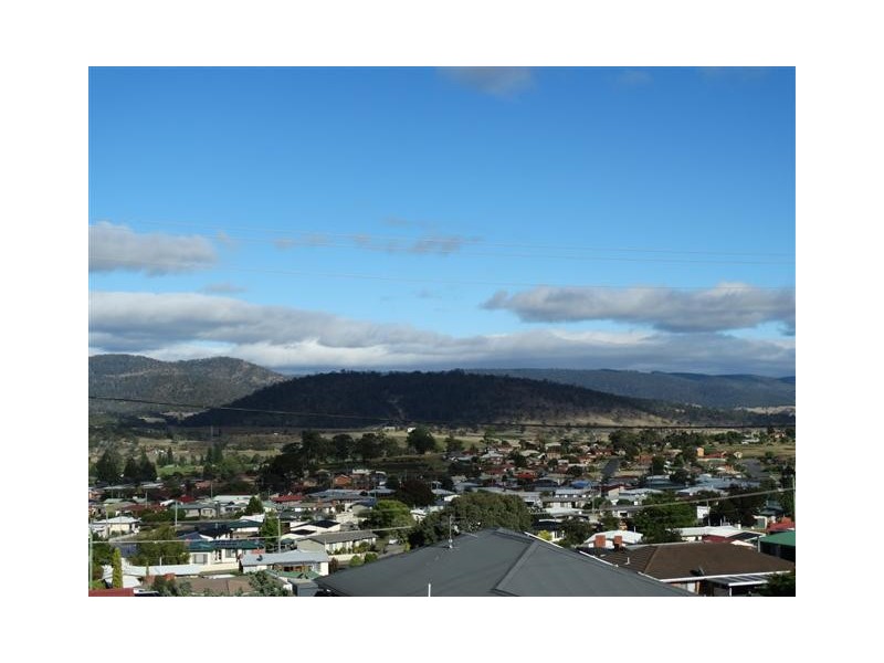 6 Carter Court, New Norfolk TAS 7140