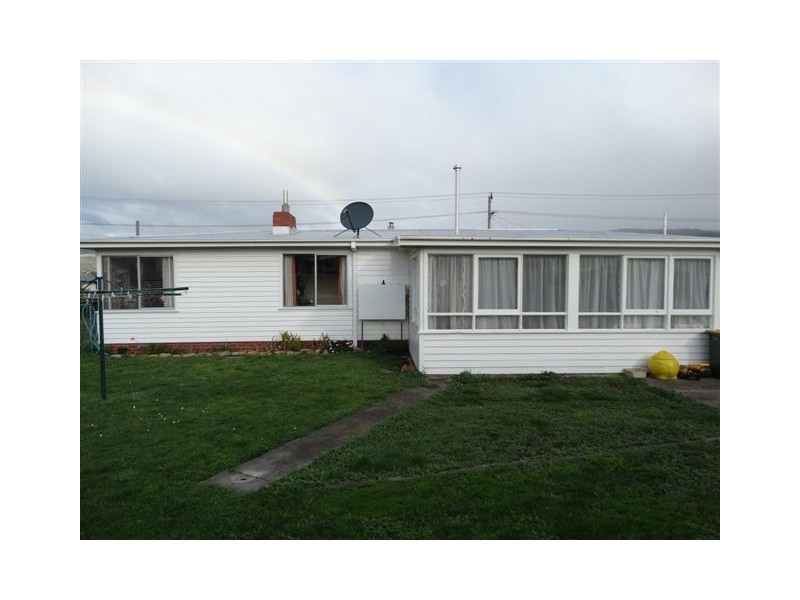 8 Benjamin Terrace, New Norfolk TAS 7140
