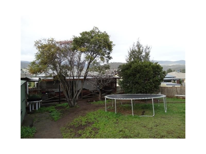80 North Crescent, New Norfolk TAS 7140