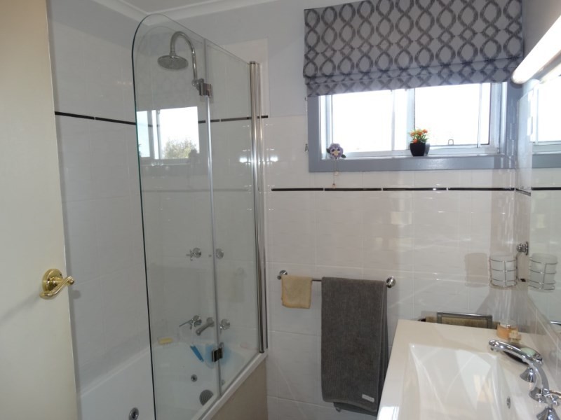 105 Saddle Road, New Norfolk TAS 7140