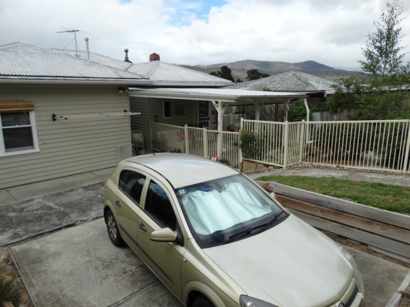 82 North Crescent, New Norfolk TAS 7140