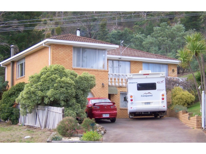 108 Saddle Road, New Norfolk TAS 7140