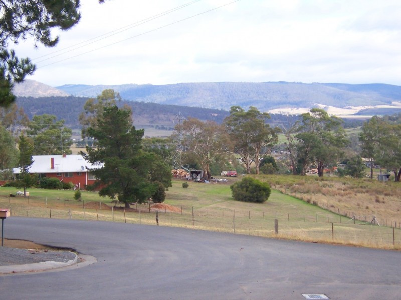 108 Saddle Road, New Norfolk TAS 7140