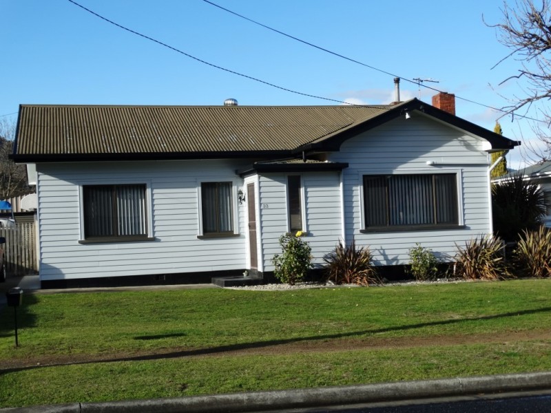 33 Fourth Avenue, New Norfolk TAS 7140