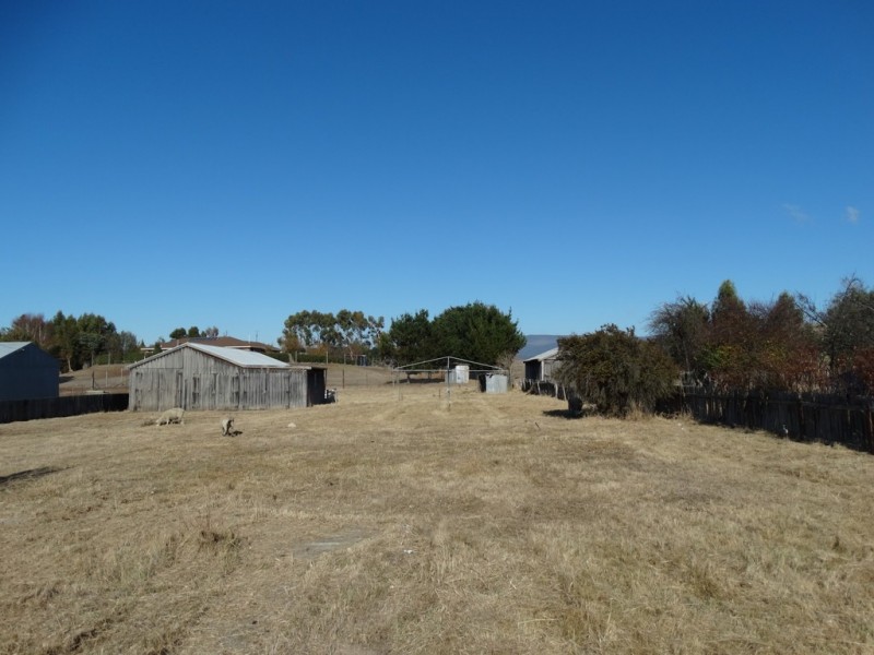 19 Water Street, Ouse TAS 7140
