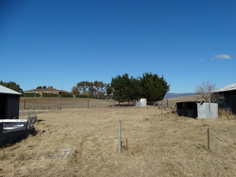 19 Water Street, Ouse TAS 7140