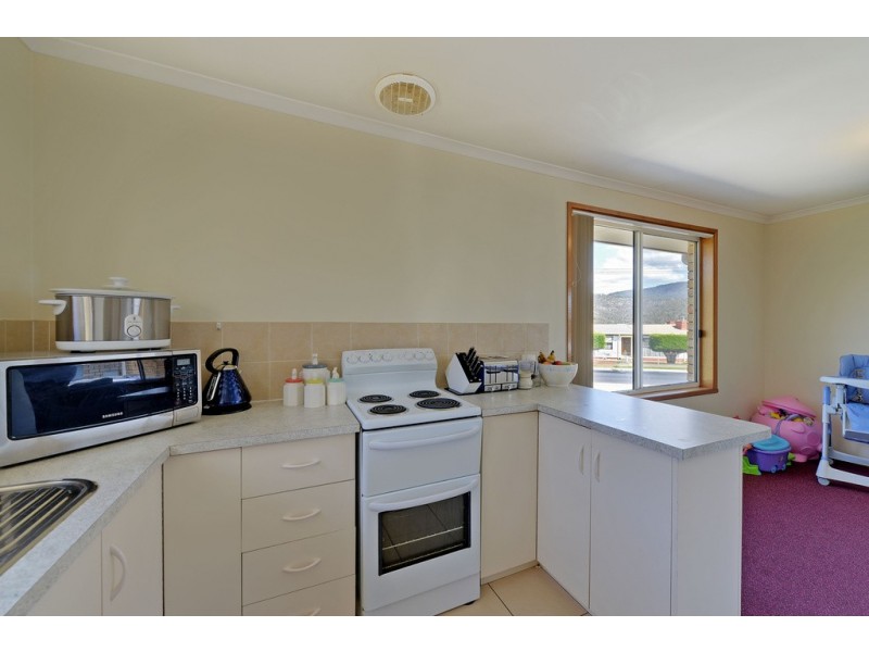 1/2 Benjamin Terrace, New Norfolk TAS 7140