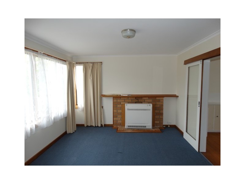 8 Giddy Avenue, New Norfolk TAS 7140