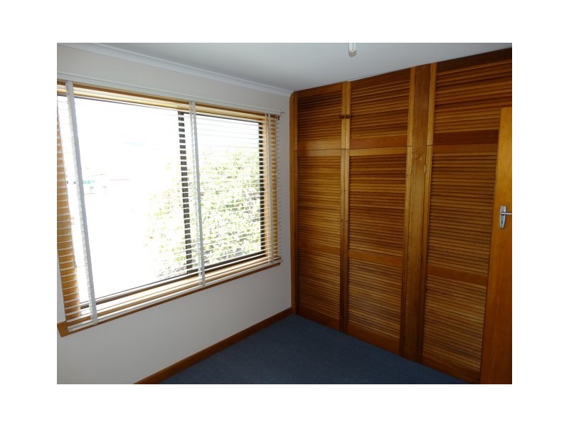 8 Giddy Avenue, New Norfolk TAS 7140
