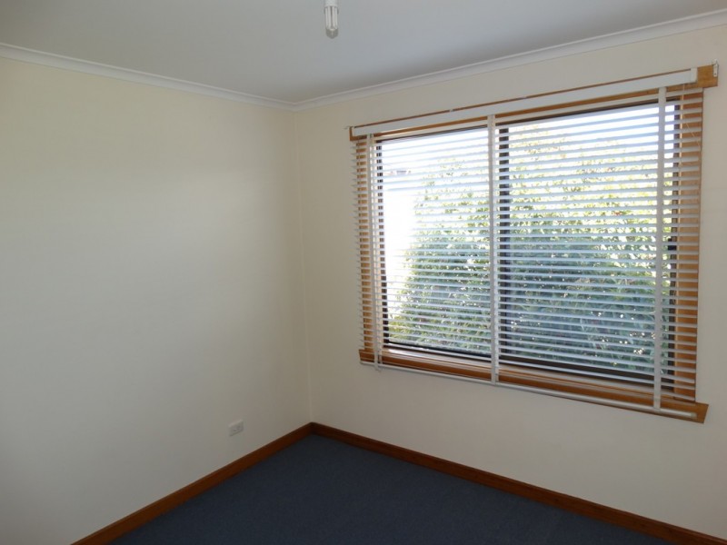 8 Giddy Avenue, New Norfolk TAS 7140