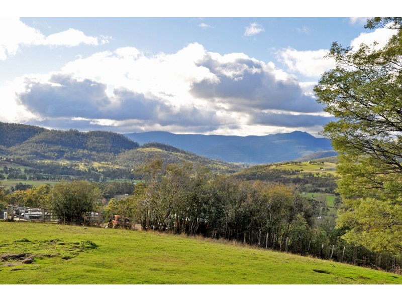 112 Jefferys Track, Lachlan TAS 7140