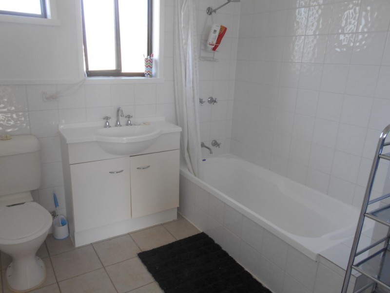8 Victoria Street, Triabunna TAS 7190