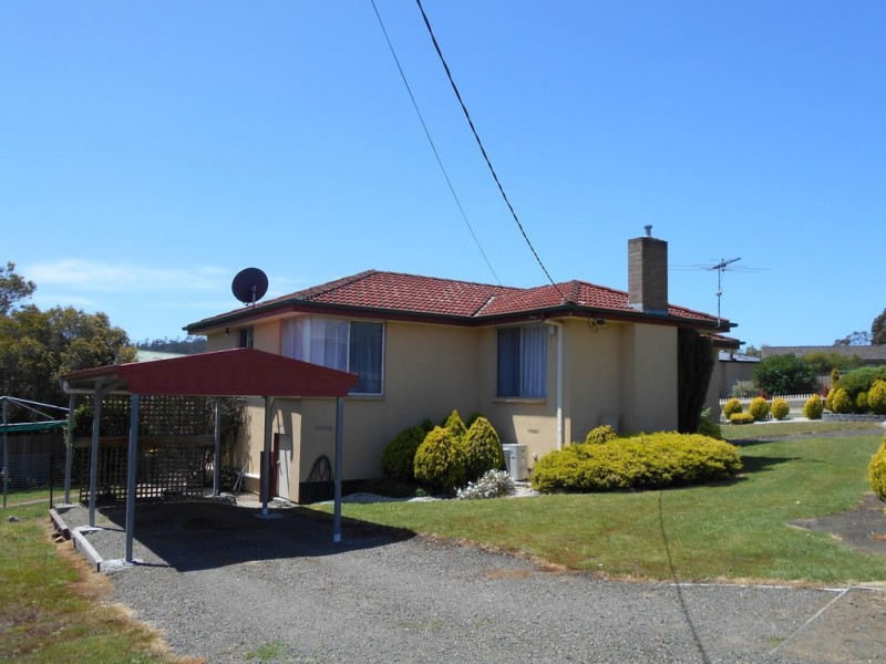 8 Inkerman Street, Triabunna TAS 7190