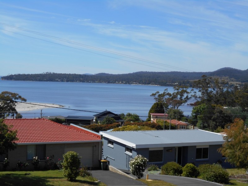 13 Alma Road, Orford TAS 7190