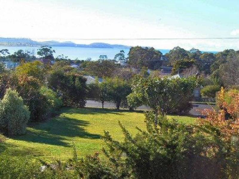 52 Charles Street, Orford TAS 7190