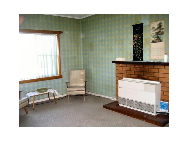 8 Selwyn Street, Triabunna TAS 7190