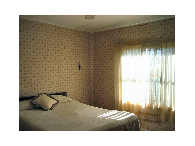 8 Selwyn Street, Triabunna TAS 7190