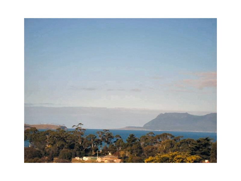 35 Alma Road, Orford TAS 7190