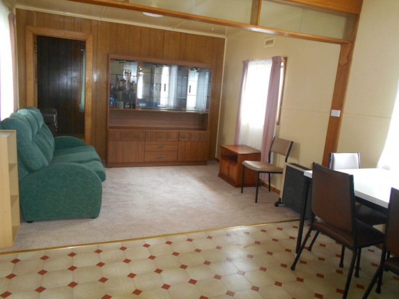 1 Ada Street, Triabunna TAS 7190