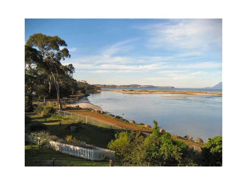 52 Tasman Highway, Orford TAS 7190