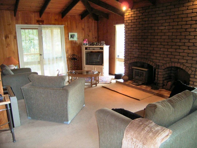 3 Barton Avenue, Triabunna TAS 7190