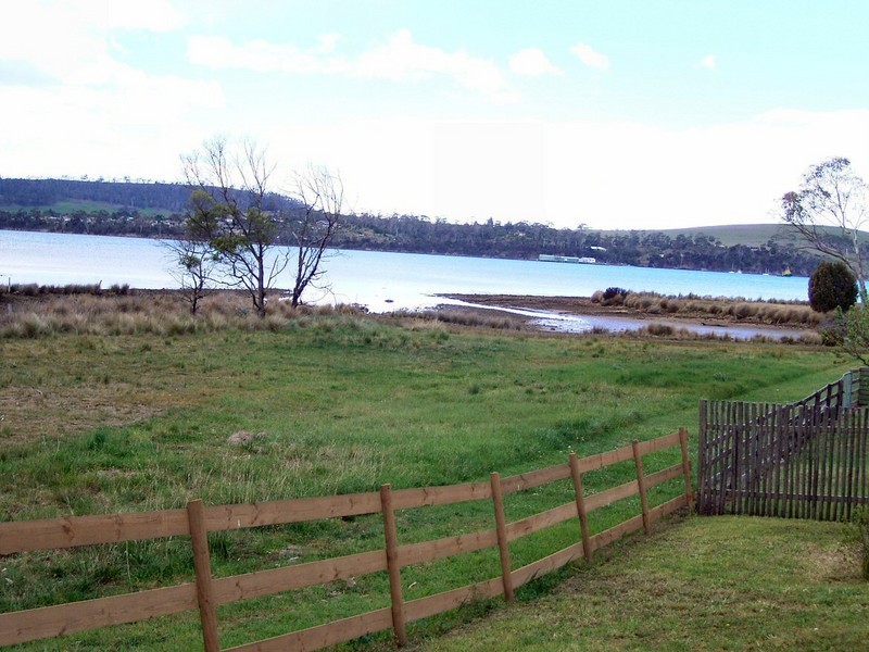 3 Barton Avenue, Triabunna TAS 7190