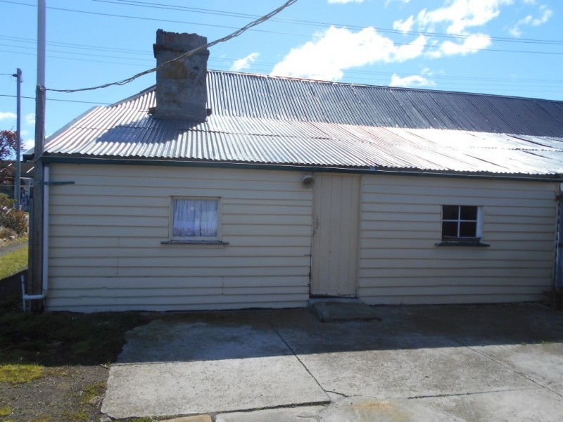 16 Vicary Street, Triabunna TAS 7190