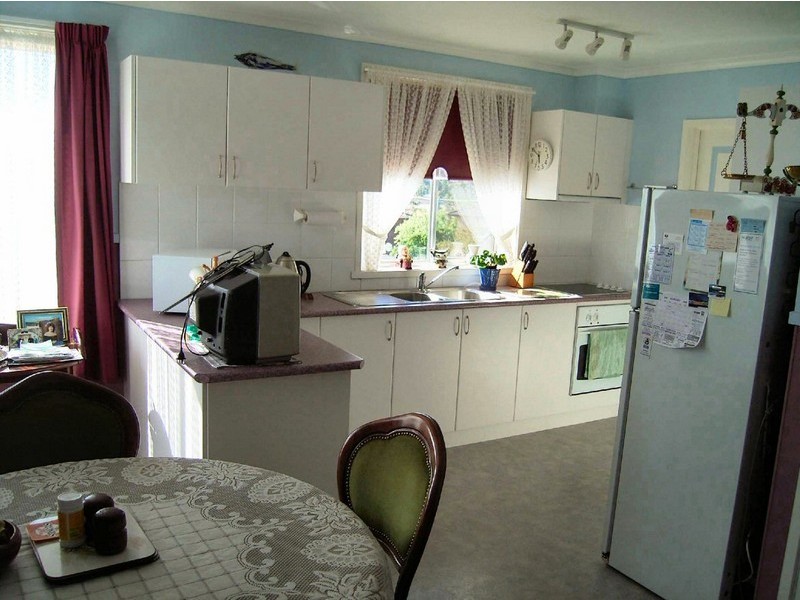 8 Inkerman Street, Triabunna TAS 7190